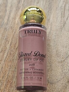 Truly Glazed Donut Luxury Lip Oil - Pink Nude